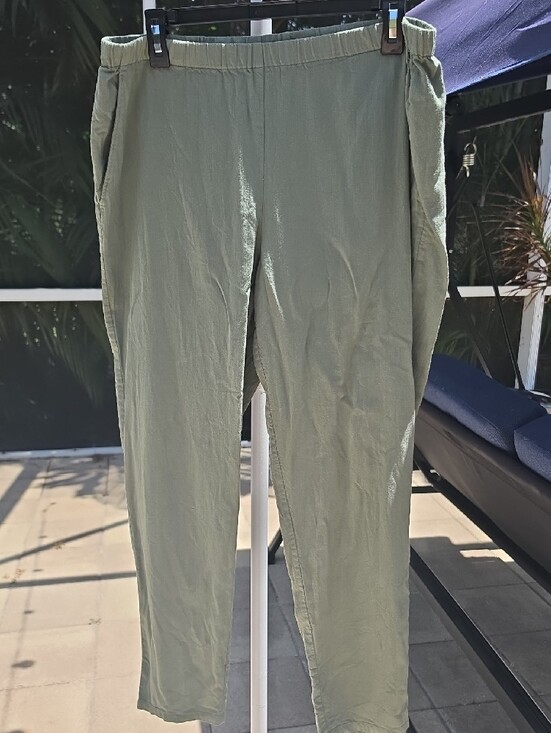 Eileen Fisher Pants - EILEEN FISHER 100% Organic Cotton Sage Green Elastic-Waist Joggers